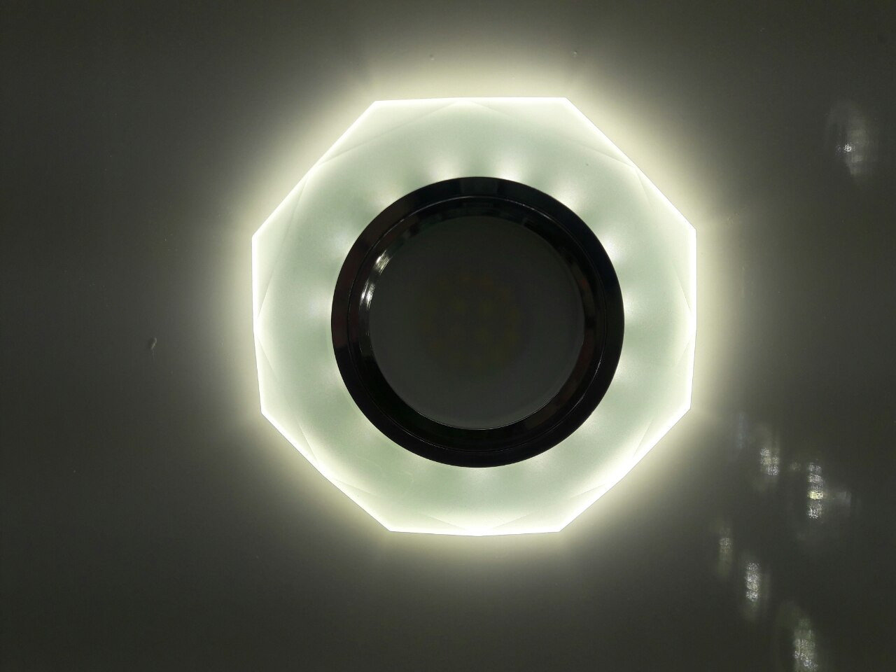 фото Точечный светильник GX53+LED GX002L-M1 (Матовый) 
